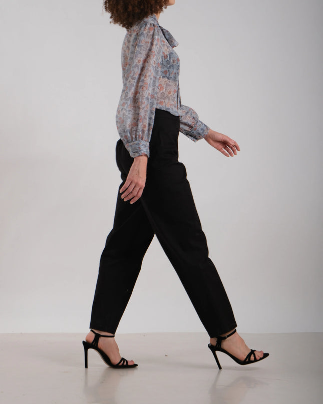 Stretch-Fit Cotton Trousers with Tapered Leg