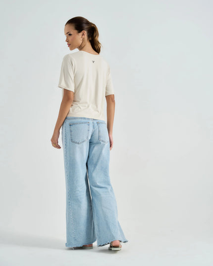 Relaxed Fit Graphic Cotton Tee for Summer Days