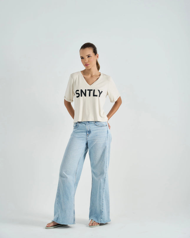 Relaxed Fit Graphic Cotton Tee for Summer Days